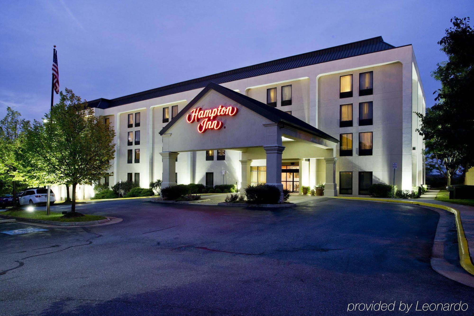 Hampton Inn Winchester Exterior photo